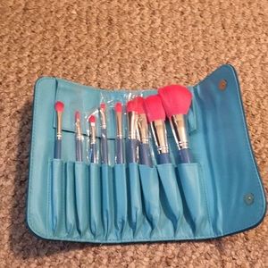 Morphe vegan brush set